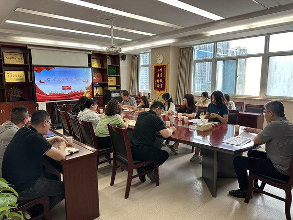 創(chuàng)新宣講模式  讓全國(guó)兩會(huì)精神與新思想深入人心